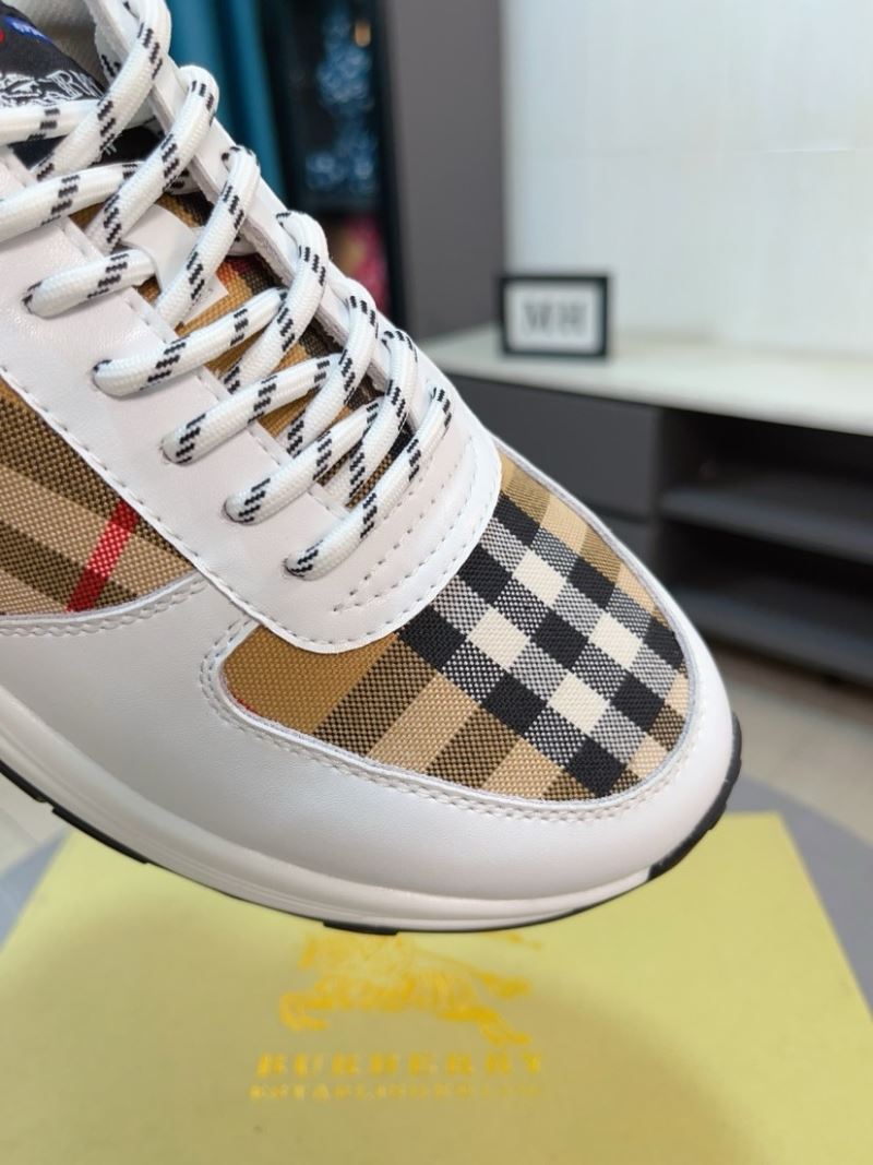 Burberry Low Shoes